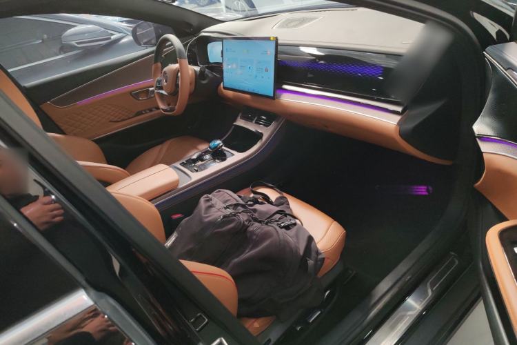 Used BYD Han 2022 DM-i 242km Flagship Model