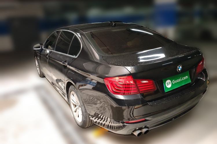 Used BMW 5 Series 2017 520Li Elegant Edition Rear Left 45 Deg