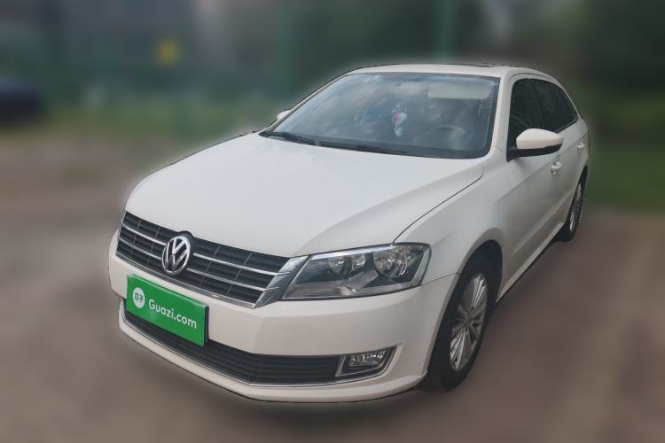 Used Volkswagen Gran Lavida 2013 1.6L Automatic Comfort Model