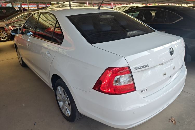 Used Skoda Rapid 2016 1.6L Automatic Chuanxing Edition Rear Left 45 Deg