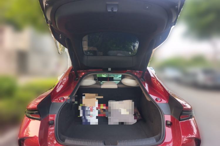 Used IM L6 2025 Max Trunk