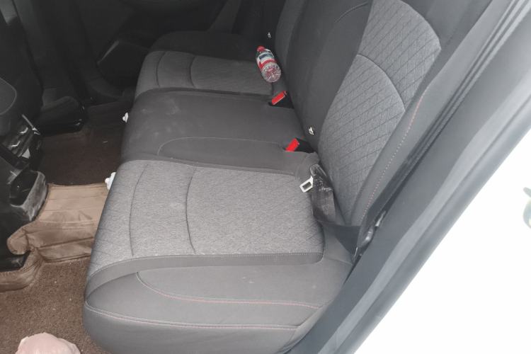 Used Roewe i5 2023 1.5L Manual Comfort Edition Left Rear Seat