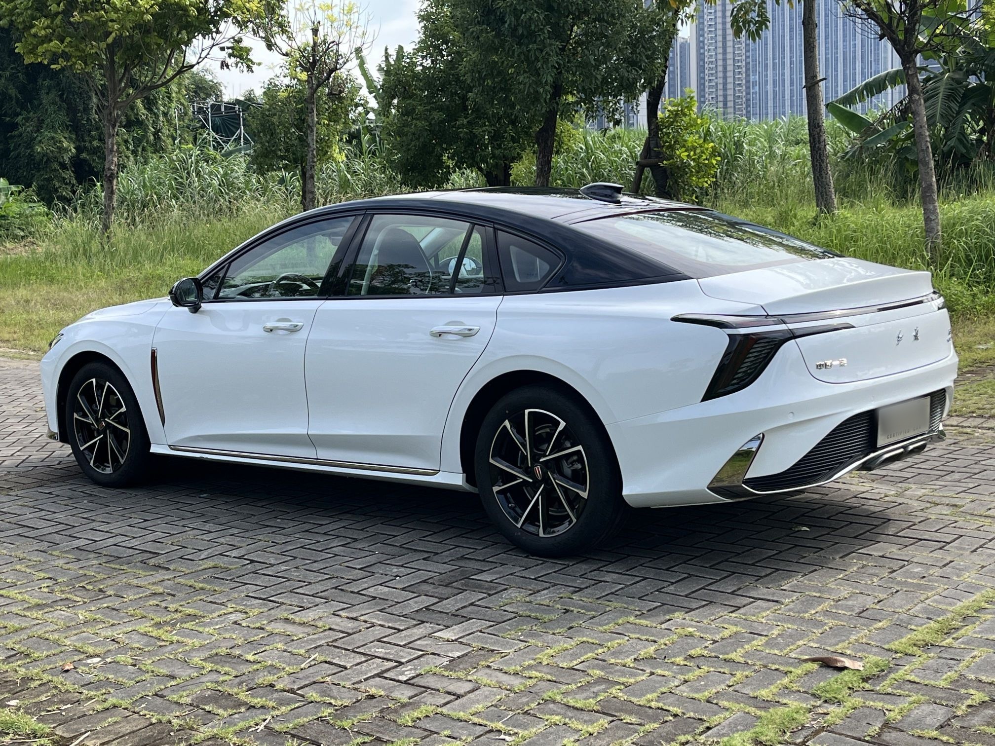 Hongqi H6 2024 2.0T ZhiMei Edition — снимка 14