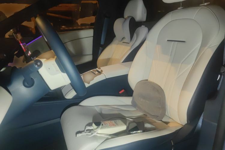 Used Zeekr 007 2025 Rear-Drive Intelligent Driving Version 75 kWh Left Front Seat