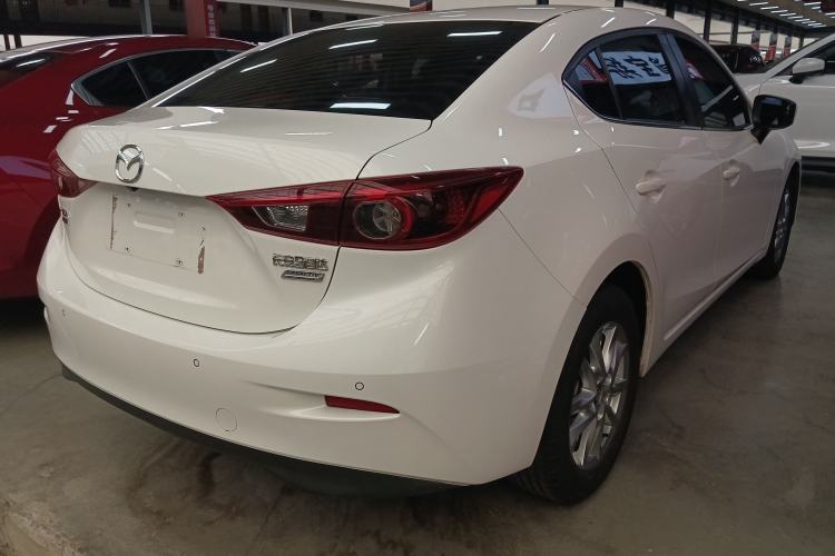 Used Mazda Mazda 3 Axela 2017 Sedan 1.5L Automatic Luxury Model Emission Standard China V
