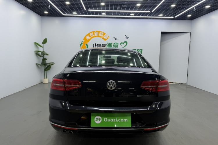 Used Volkswagen Magotan 2017 330TSI DSG Leading Model Exterior 4