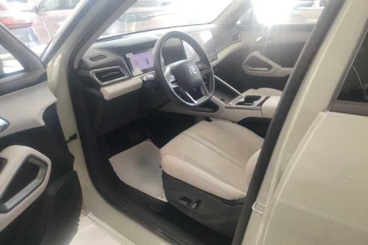 Used BYD Yuan UP 2025 Intelligent Driving Version 401 km Beyond-Range Edition
