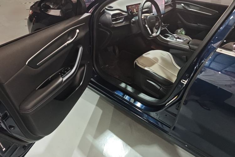 Used BYD Destroyer 05 2024 HONOR Edition DM-i 55KM Luxury Model
