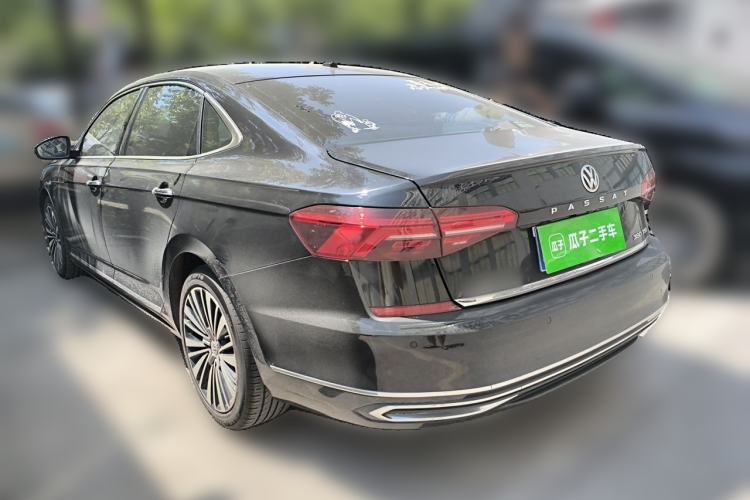 Used Volkswagen Passat 2019 330TSI Luxury Edition China VI Standard