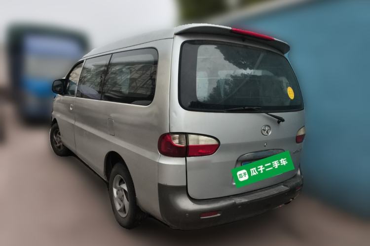 Used JAC Group Refine 2011 2.0L Shuttle Gasoline Comfort Edition HFC4GA3
