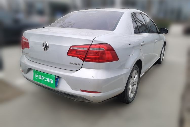 Used Volkswagen Bora 2015 Zhuihui Edition 1.6L Manual Comfort Model
