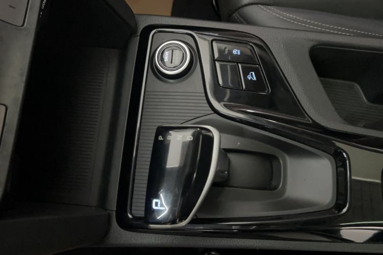 Used Hyundai ix35 2021 2.0L Automatic 2WD GLS Leading Edition Gear Lever