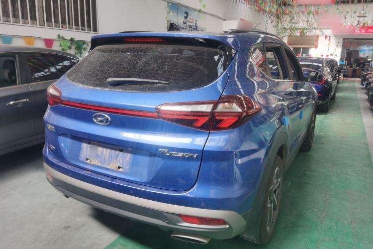 Used Hyundai Tucson 2019 280TGDi Dual-Clutch Two-Wheel Drive Fashion Edition China VI Standard
