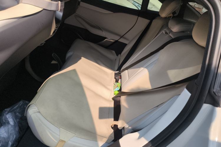 Used Xiaomi Auto SU7 2024 Rear-Drive Long-Range Intelligent Driving Version Left Rear Seat
