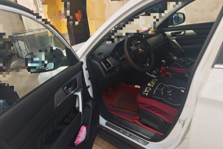 Used Haval H2 2016 Red-Label 1.5T Manual Two-Wheel Drive Luxury Model
