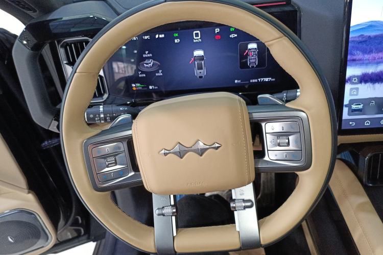 Used Formula Leopard Leopard 8 2025 Smart & Brave Flagship Edition 7 Seats