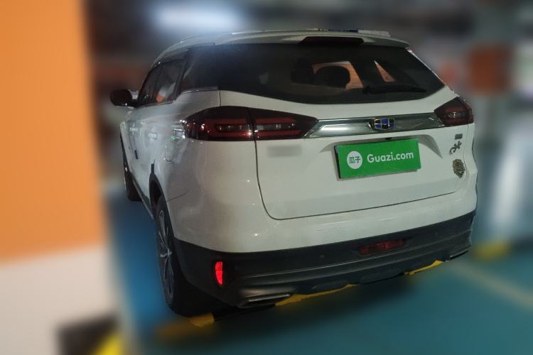 Used Geely Auto Emgrand X7 Sport 2018 1.8TD Automatic Two-Wheel Drive ZhiZun Model with 4G Connectivity