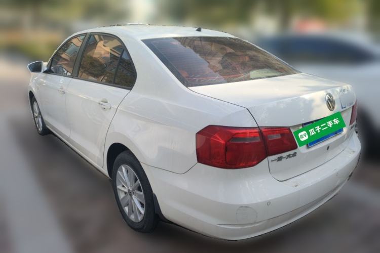 Used Volkswagen Jetta 2015 Value Edition 1.6L Automatic Comfort Version
