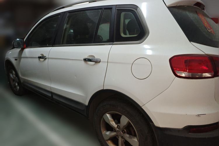 Used Zotye Domy X5 2015 1.5T Manual Luxury Version China IV Standard Rear Left 45 Deg