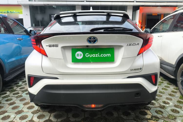 Used Toyota IZOA 2021 Dual-Motor 2.0L Yichi Edition
