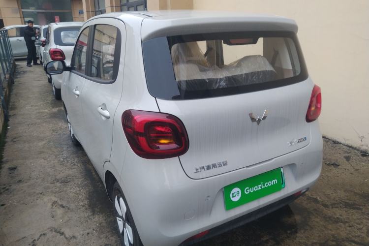Used Wuling Hongguang MINIEV 2025 Four-Door Version Advanced Edition

