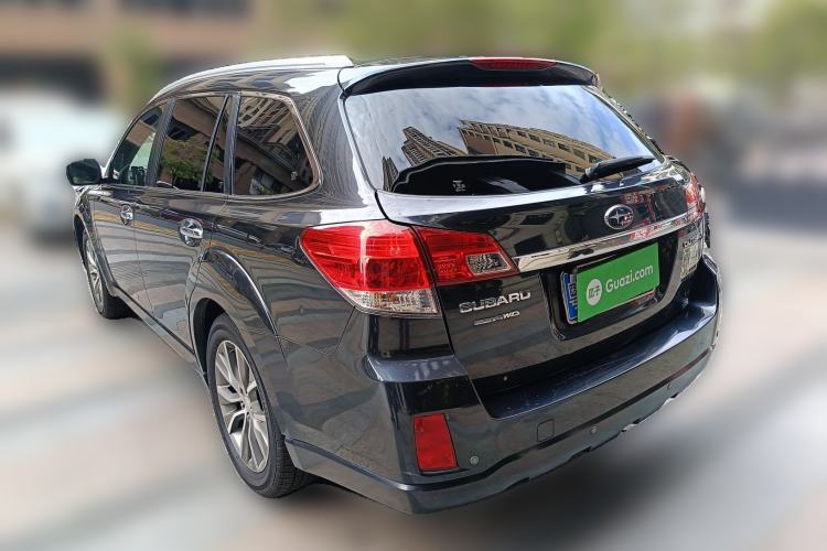 Used Subaru Outback 2014 2.5i Yashang Deluxe Edition
