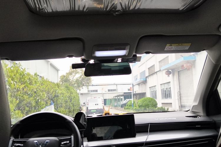 Used Wuling Asta 2021 1.5T CVT Starlight Edition Headliner