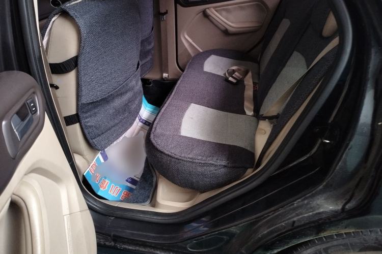 Used Ford Focus 2013 Sedan Classic 1.8L Manual Base Model
