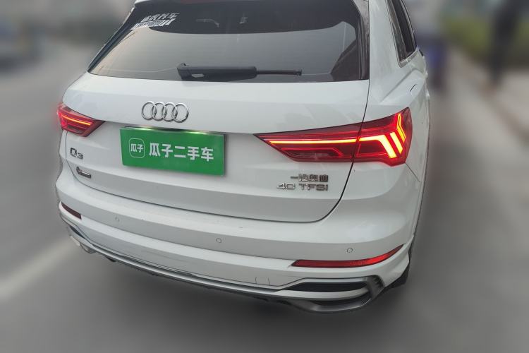 Used Audi Q3 2019 40 TFSI Fashion Dynamic Model
