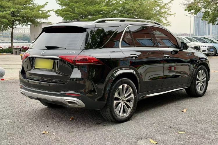 Used Mercedes-Benz GLE 2022 Facelifted GLE 350 4MATIC Fashion Edition Exterior 3