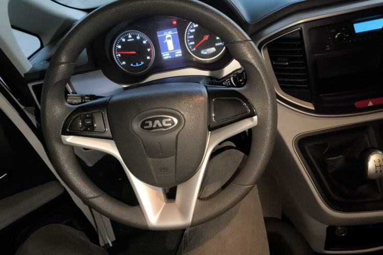 Used JAC Refine M4 2021 2.0L Manual Commercial Edition