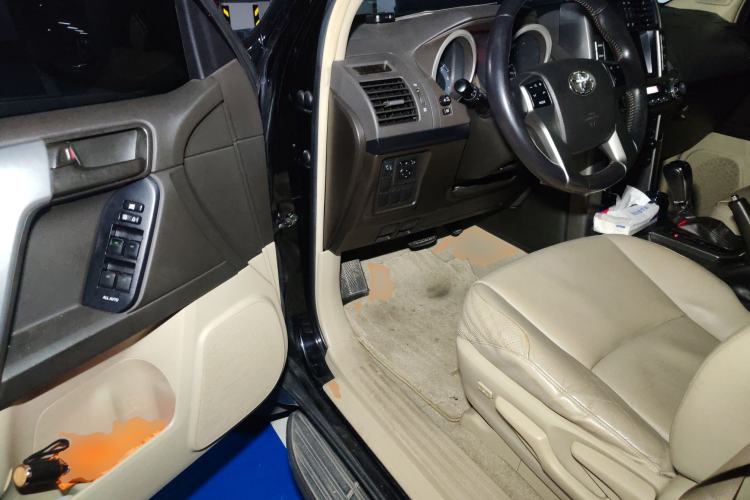 Used Toyota Prado 2010 2.7L Automatic Deluxe Edition