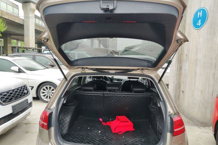 Used Volkswagen Golf 2016 230TSI Automatic Luxury Version