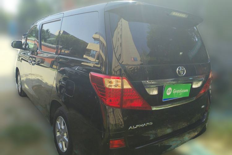 Used Toyota Alphard 2011 3.5L Luxury Edition
