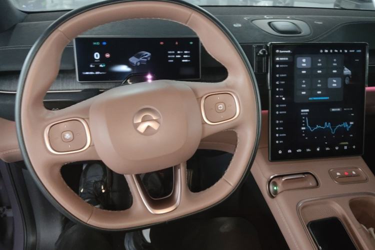 Used Nio EC6 2023 75 kWh
