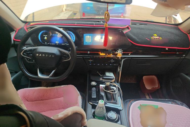 Used Baojun RC-6 2019 1.5T CVT 24-Hour Online Prestige Edition Center Console