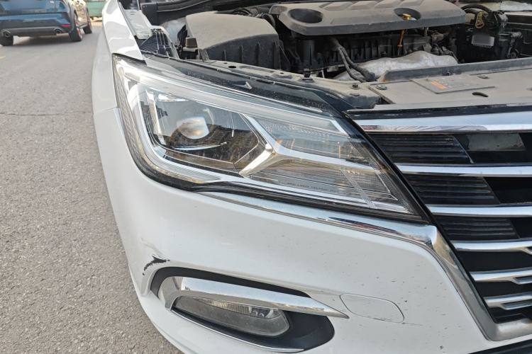 Used Roewe i5 2020 1.5L Automatic 4G Connect Luxury Flagship Edition Exterior 6
