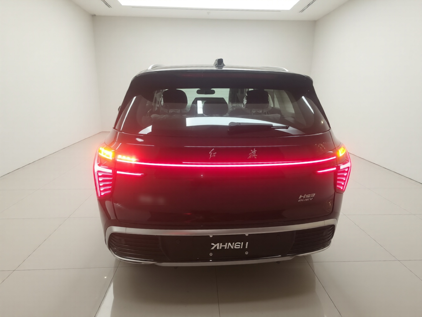 Hongqi HS3 PHEV 2025 Model 125km Jingwei PLUS 2 Millionth Anniversary Edition — снимка 5