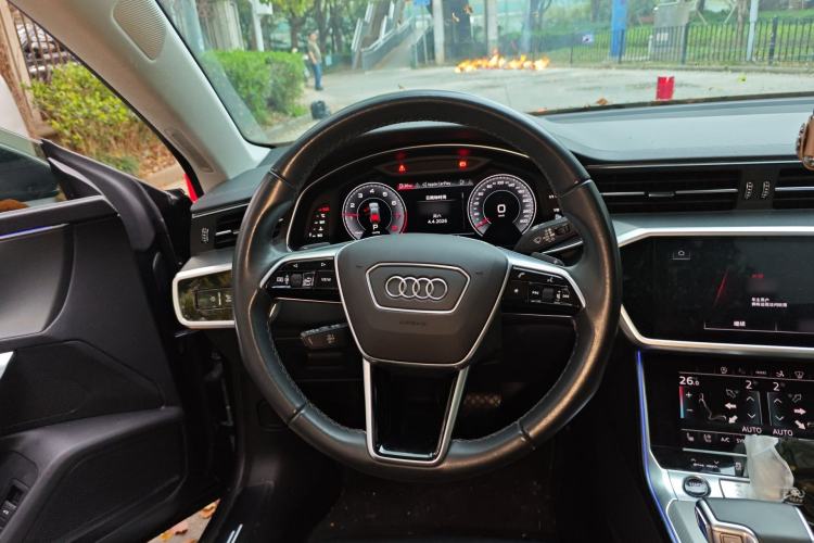 Used Audi A7 2024 45 TFSI Prestige Edition Steering Wheel