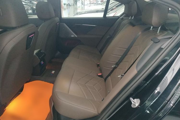 Used BMW 5 Series 2025 530Li Leading Model M Sport Package