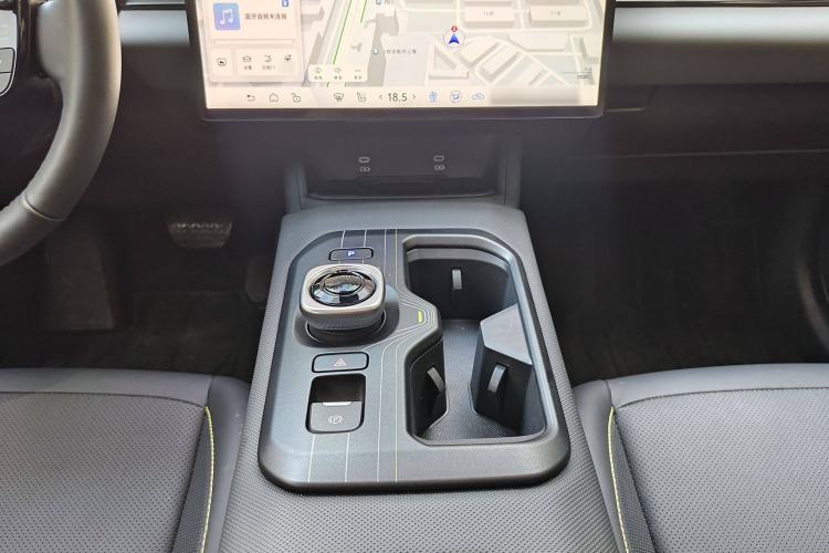 Used Toyota bZ5 2025 Model 550 PRO Smart Driving Edition Gear Lever