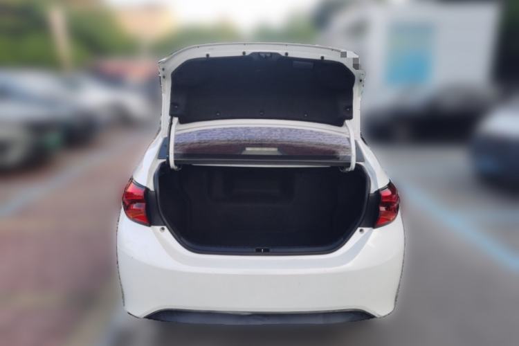 Used Toyota Levin 2017 Revised Dual-Engine 1.8H GS E-CVT Elite Sunroof Version China V Standard