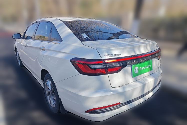 Used Venucia D60 2021 PLUS 1.6L XE CVT Trendy Edition Rear Left 45 Deg