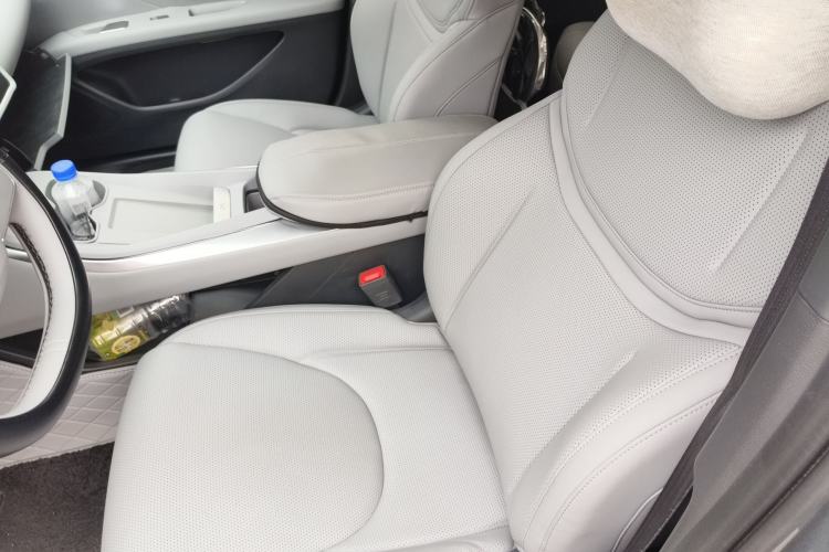 Used XPeng MONA M03 2024 620 with Ultra-Long Range Left Front Seat