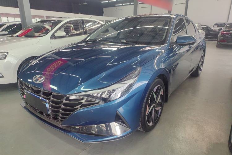 Used Hyundai Elantra 2021 1.5L CVT LUX Prestige Edition