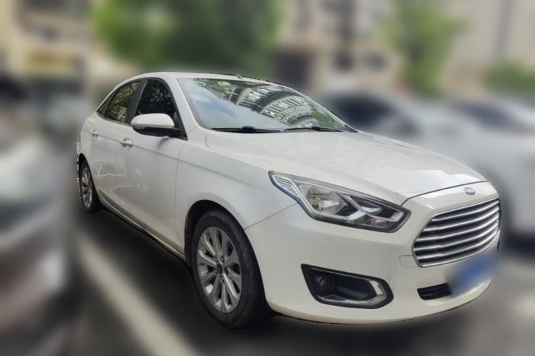 Used Ford Escort 2015 1.5L Automatic Fashion Model