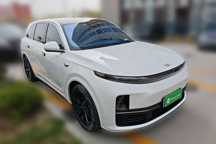 Used Li Auto L7 2023 Pro Model Front Right 45 Deg