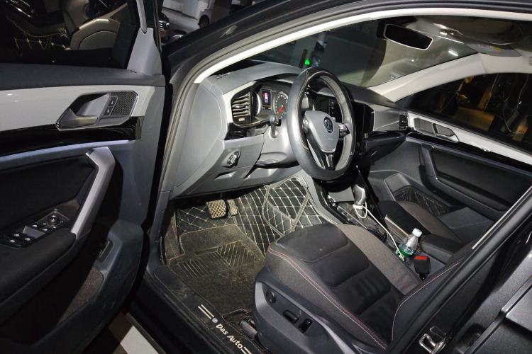 Used Volkswagen Tayron 2021 330TSI Two-Wheel Drive Luxury Smart Connectivity Version Driver Seat