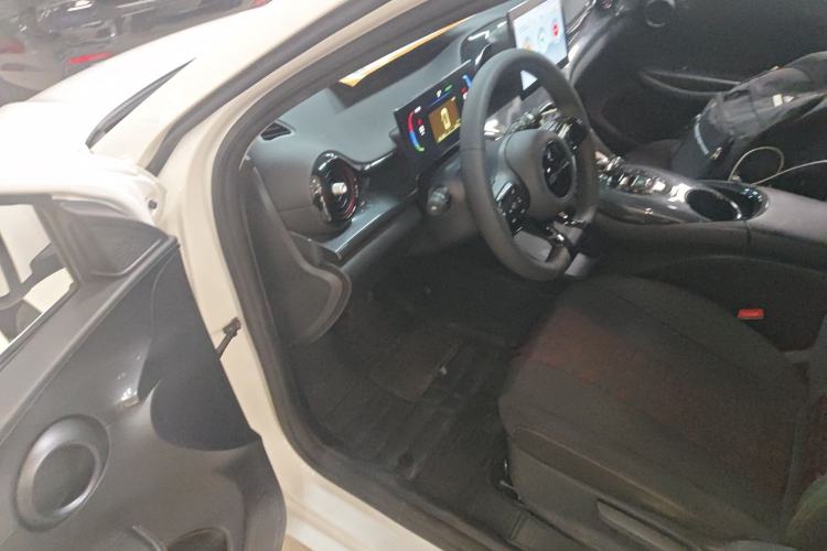 Used BYD e2 2023 Comfort Model Driver Seat