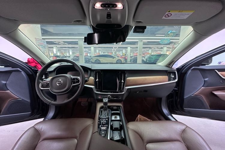 Used Volvo S90 2020 T5 Zhiyi Luxury Edition